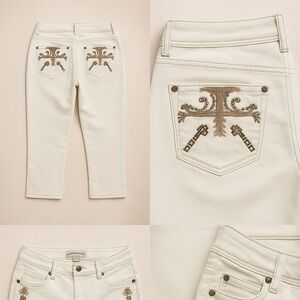 Apollo Jeans Missy White Capri Jeans Bedazzled crossPockets • Rhinestone Denim